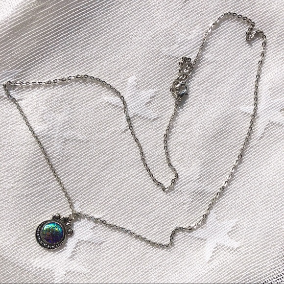 Mermaid Scales Necklace Iridescent Blue Green - Picture 2 of 4